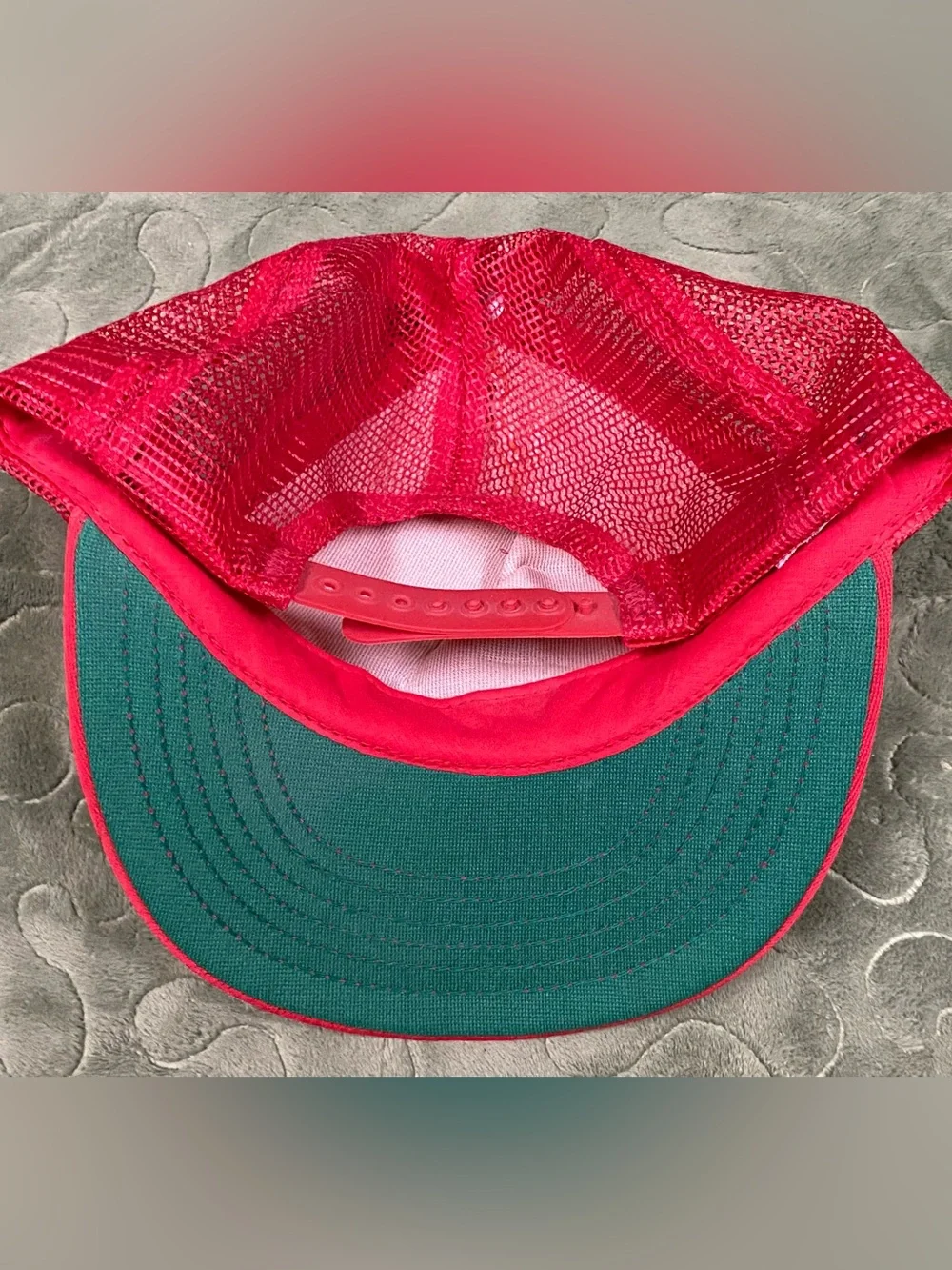 VTG 80s Red Nebraska Cornhuskers SnapBack Mesh Trucker Hat, Foam Deterioration